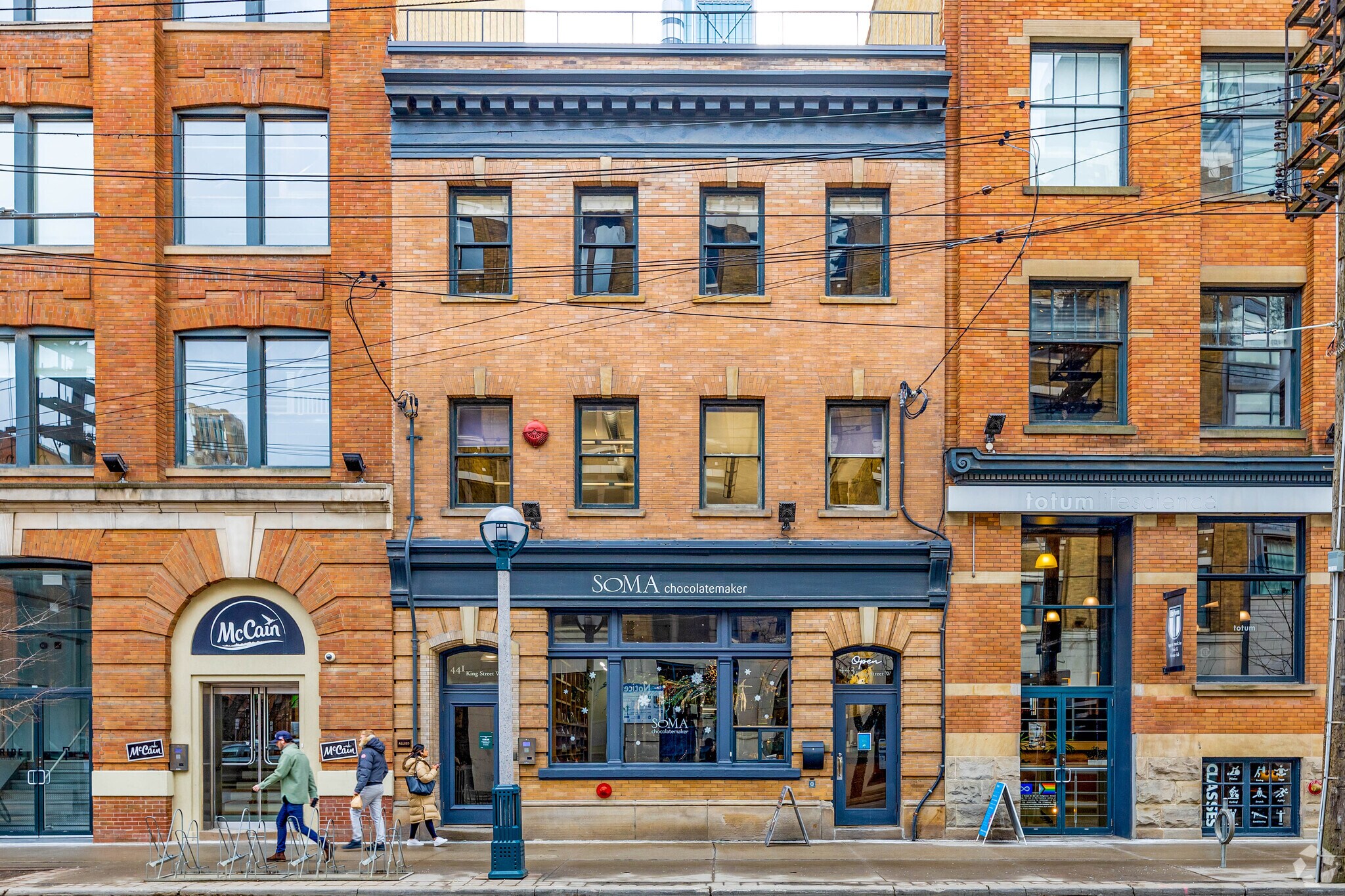 441-443 King St W, Toronto, ON for Rent
