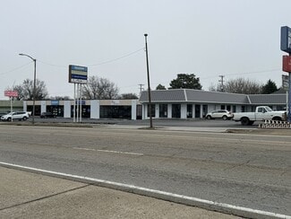Knoxville, TN Storefront - 2115-2131 E Magnolia ave