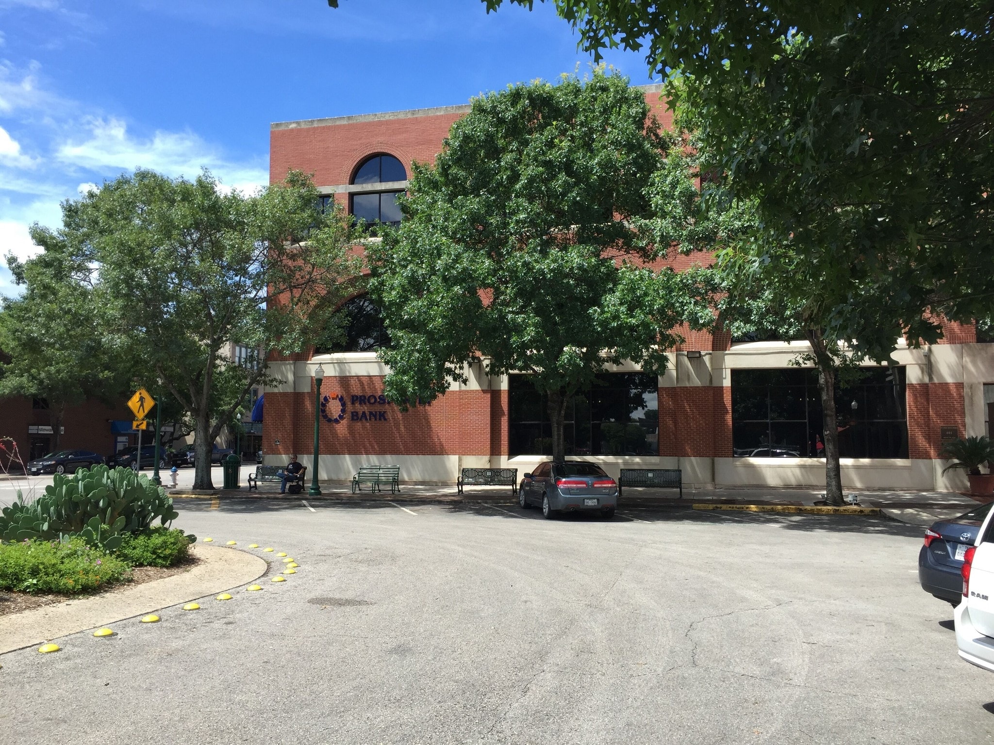 401 Main Plz, New Braunfels, TX for Rent