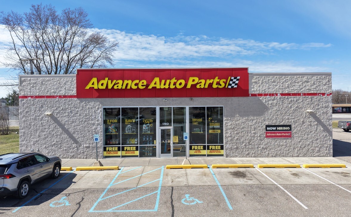 1740 Scottdale Road, Benton Harbor, MI for Sale