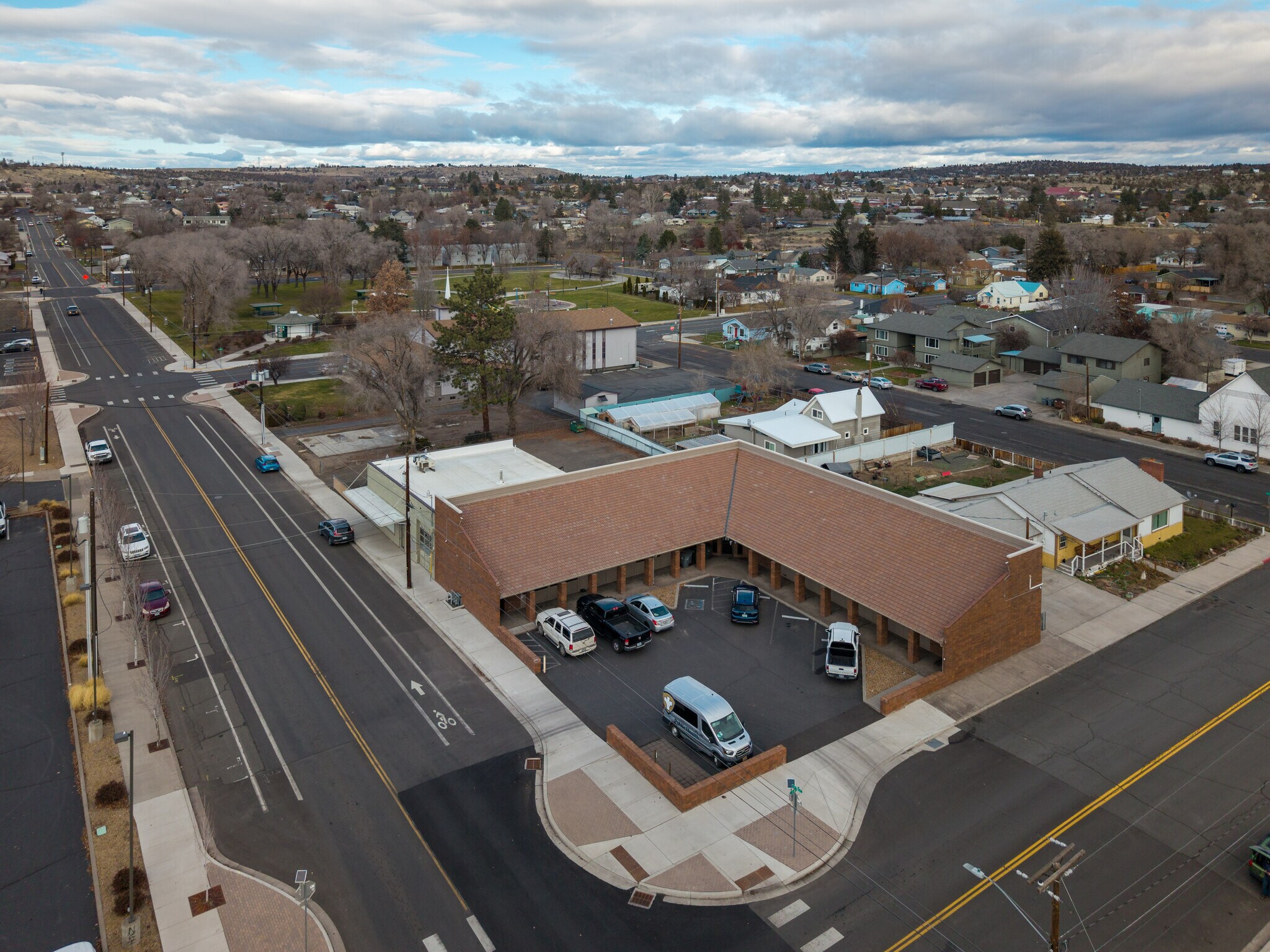 116 SE D St, Madras, OR for Sale