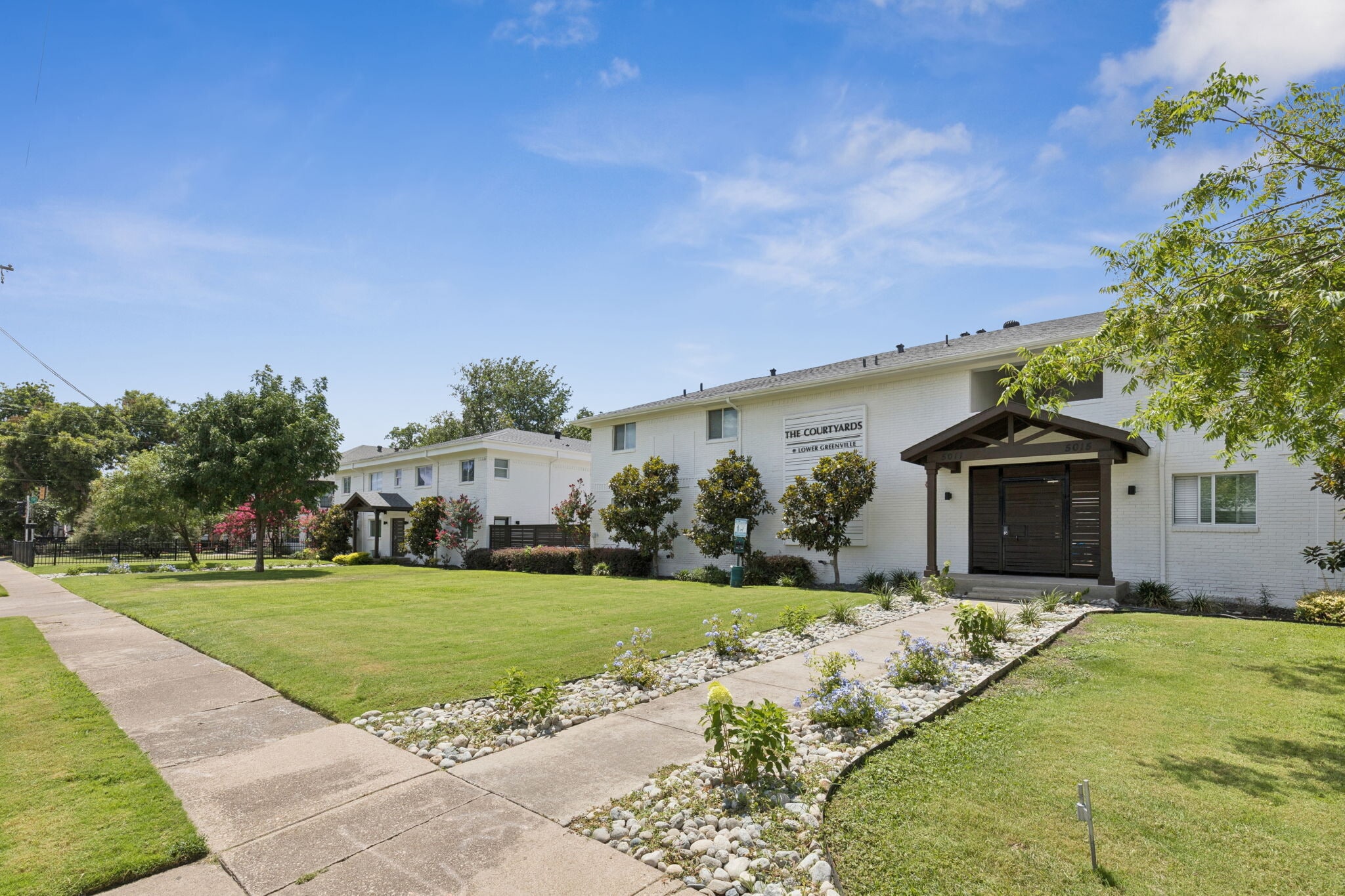 5015 Bryan St, Dallas, TX for Sale