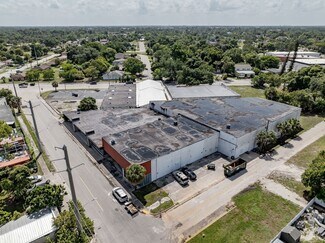 Fort Myers, FL Showroom - 2546 Thompson St Fort Myers, FL Showroom - 2546 Thompson St