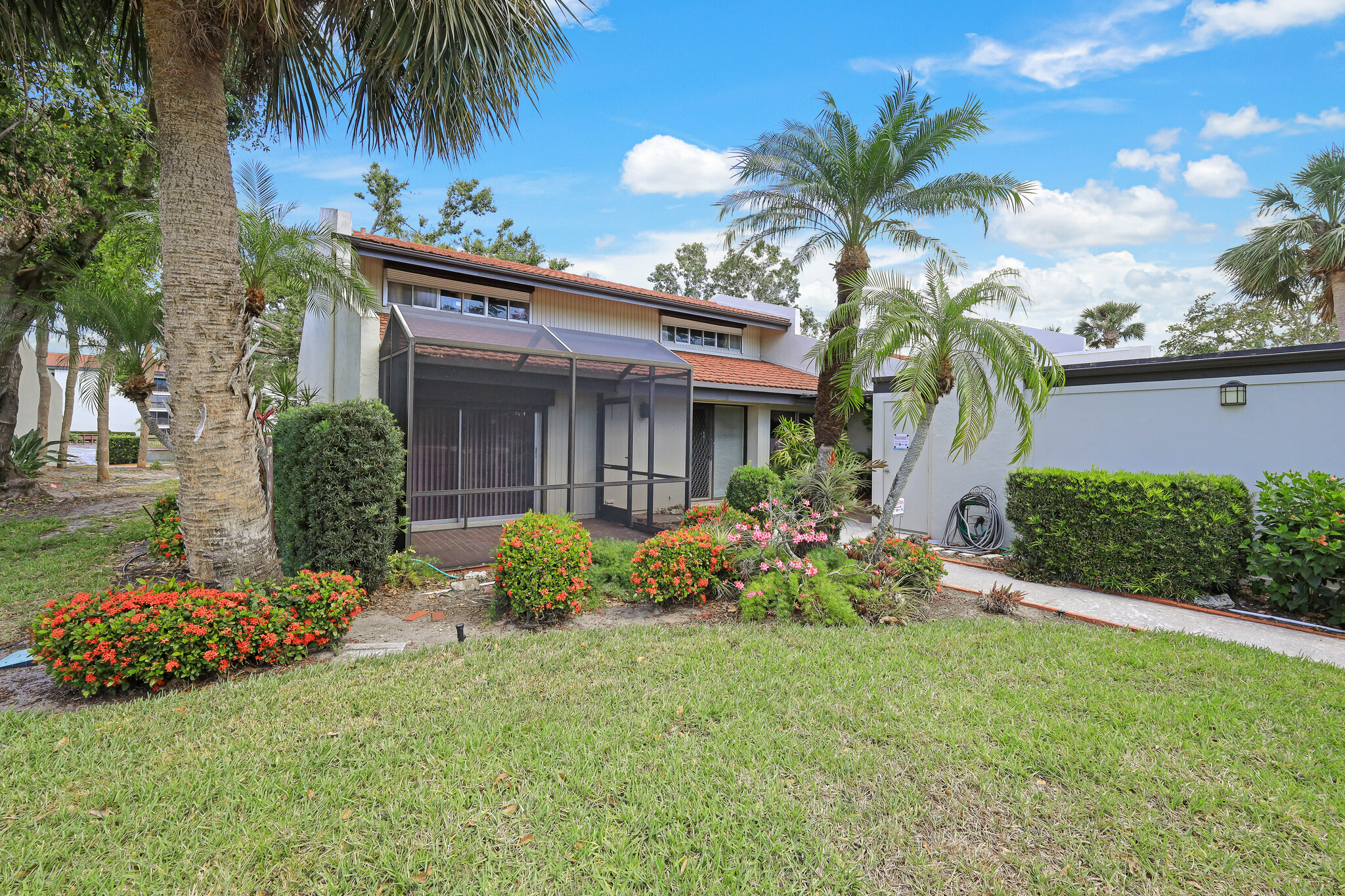 4411 E Mainmast Ct, Fort Myers, FL for Sale