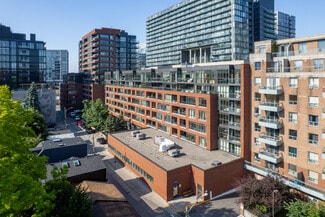 Toronto, ON Retail - 80 Sudbury St