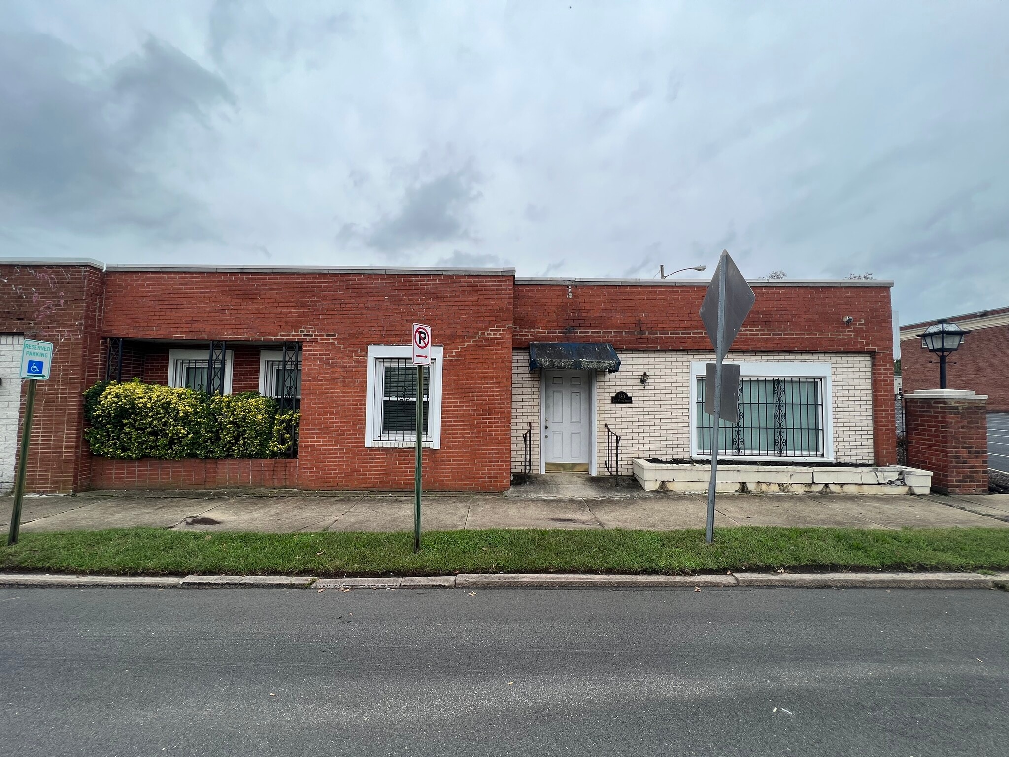 130 E Wythe St, Petersburg, VA for Sale