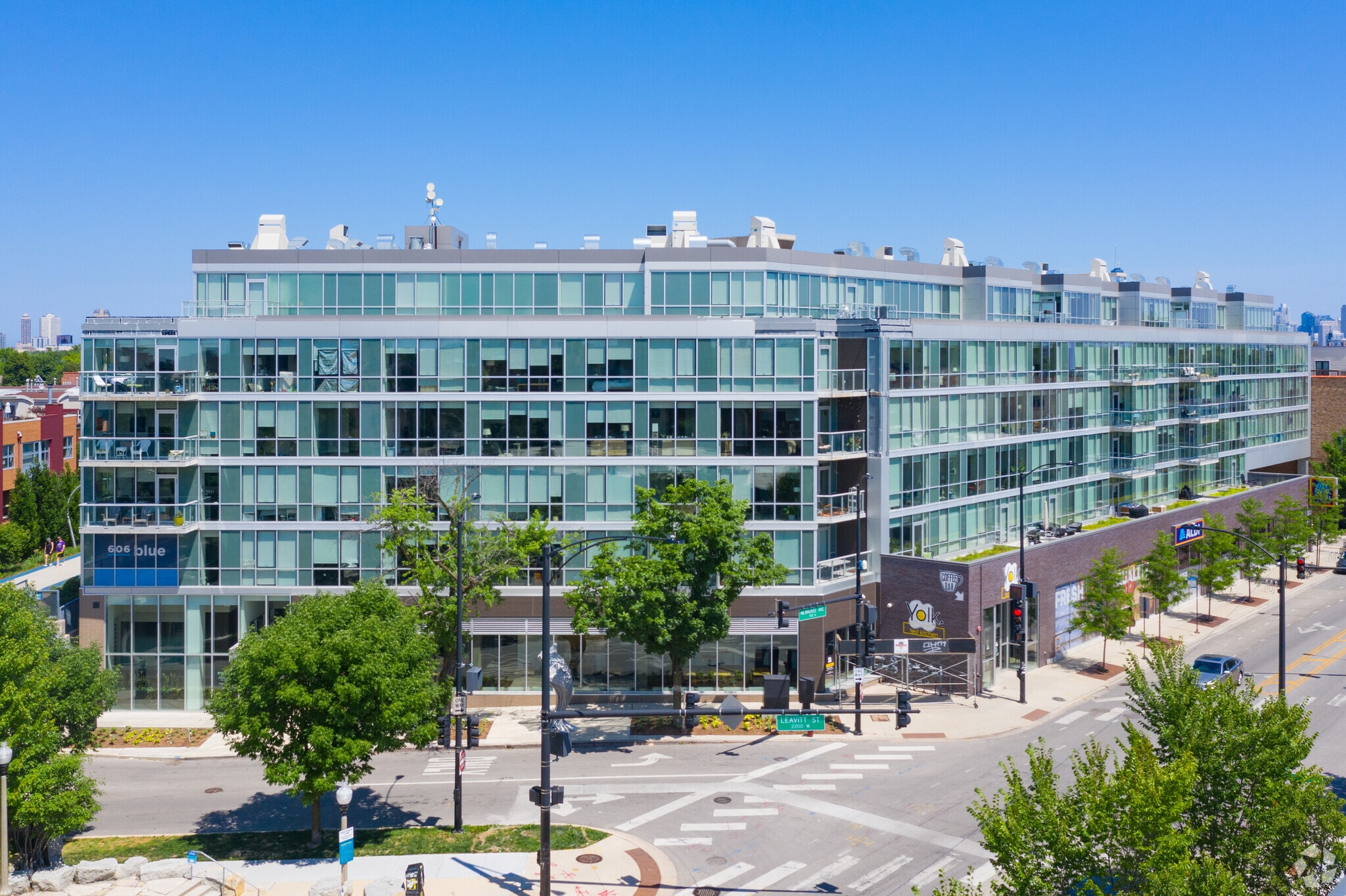 1767 N Milwaukee Ave, Chicago, IL for Rent