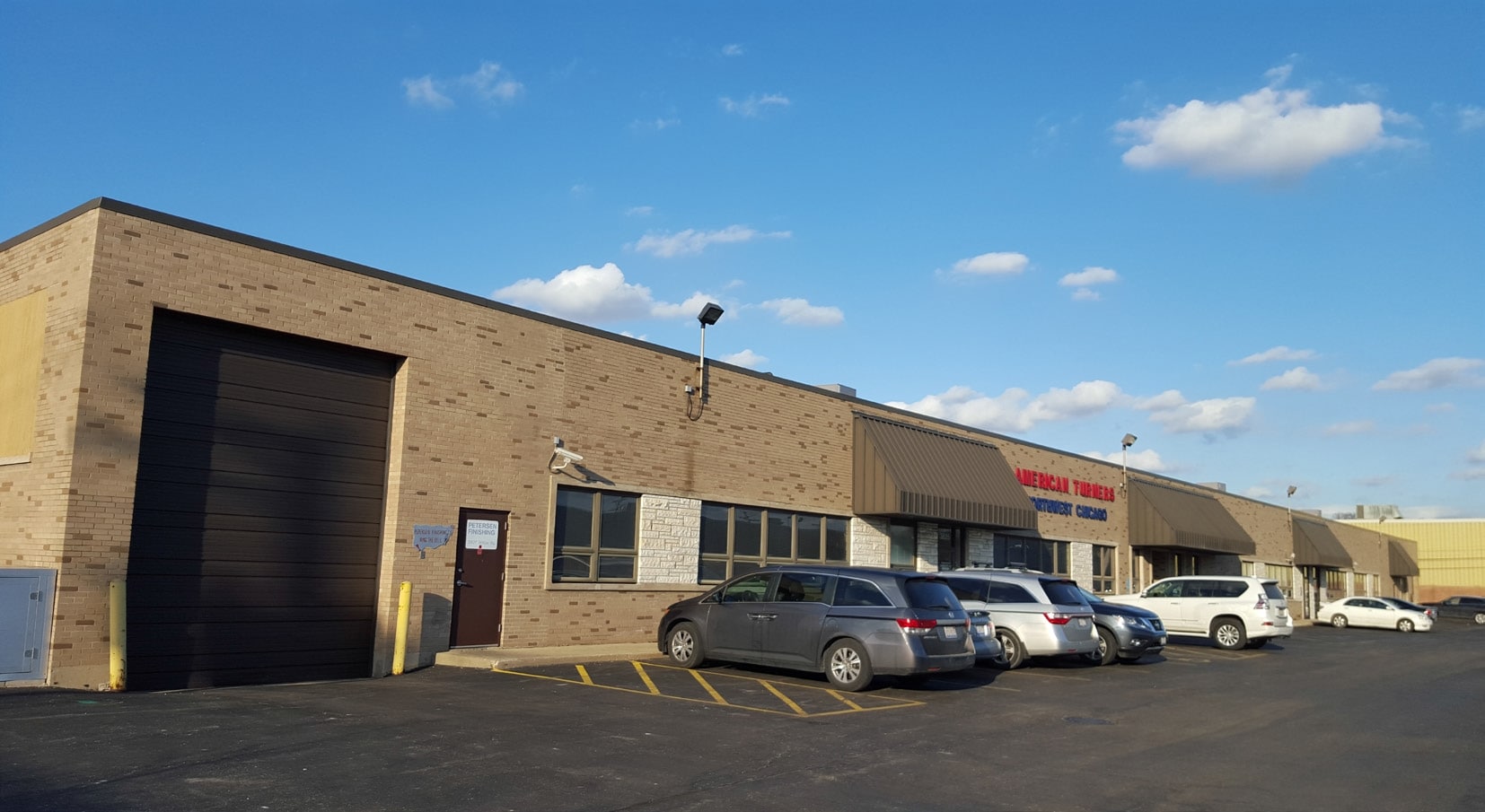 3808-3825 Willow Rd, Schiller Park, IL for Sale