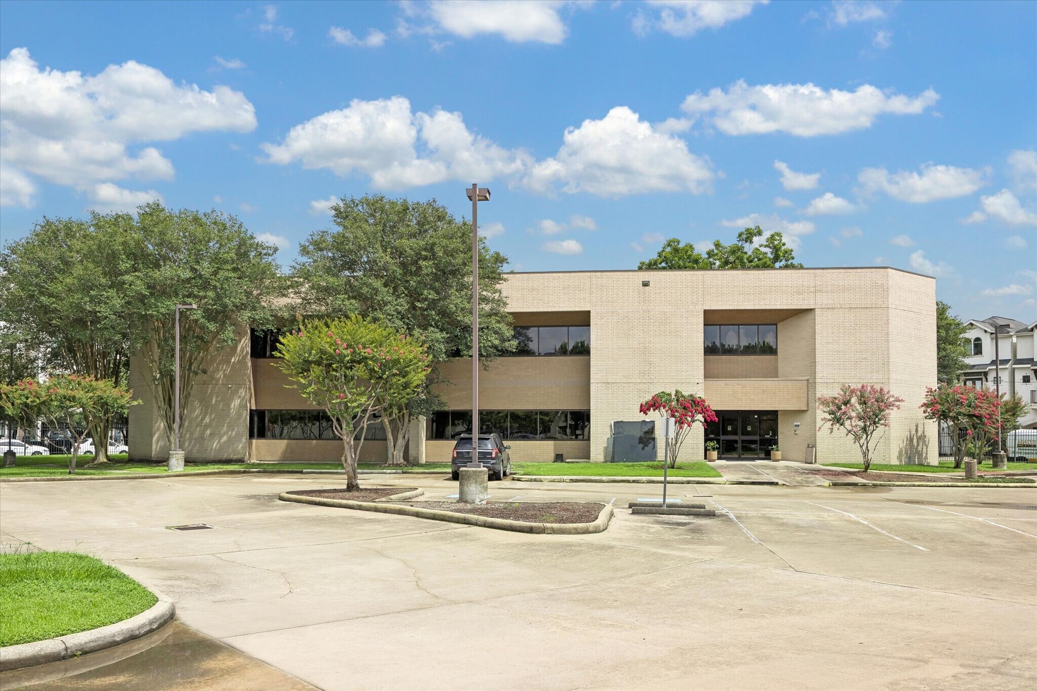 4625 Lillian St, Houston, TX for Rent