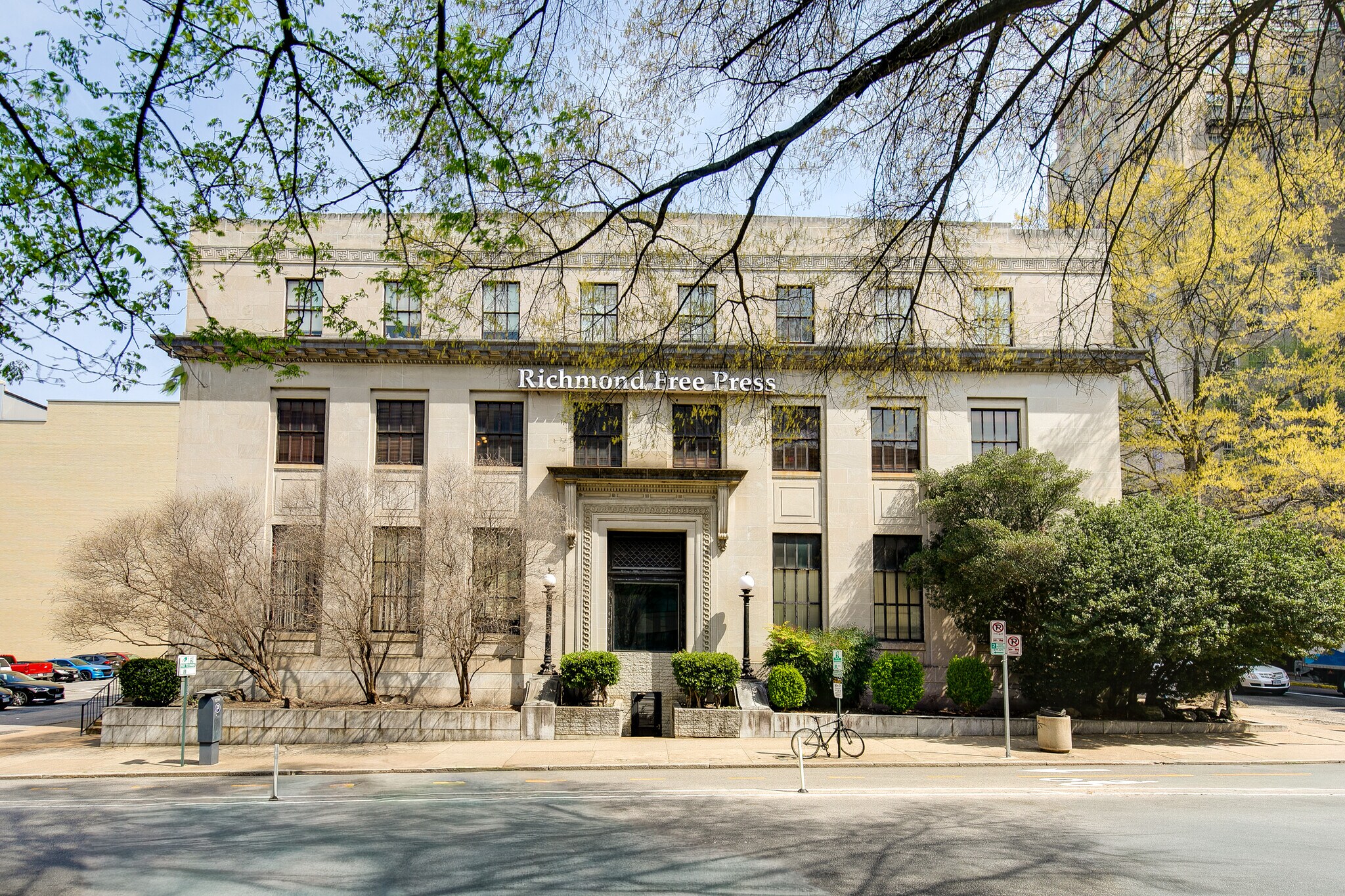 422 E Franklin St, Richmond, VA for Rent