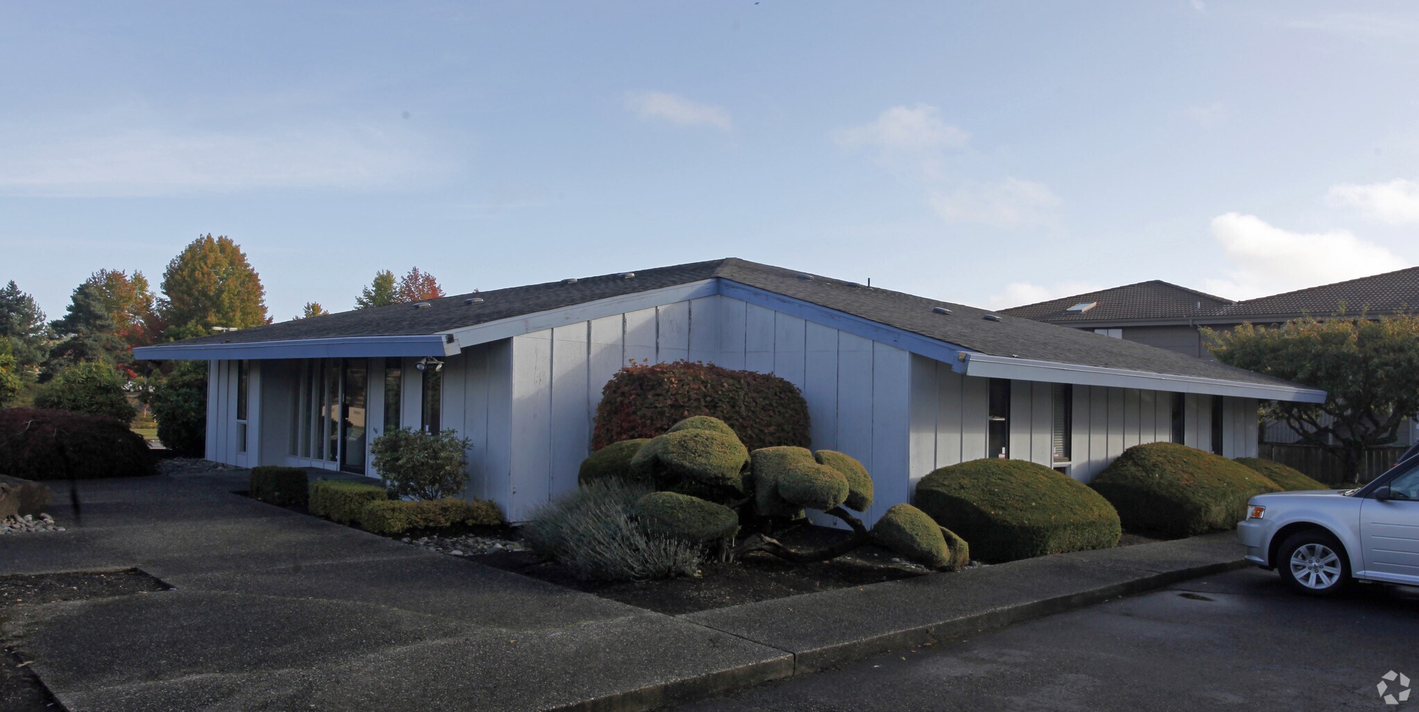 6402 19th St W, Fircrest, WA for Sale