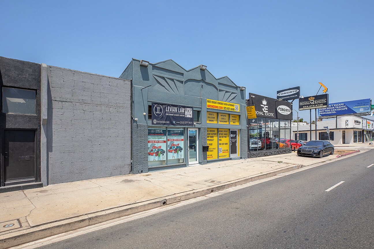 1535 S La Cienega Blvd, Los Angeles, CA for Rent