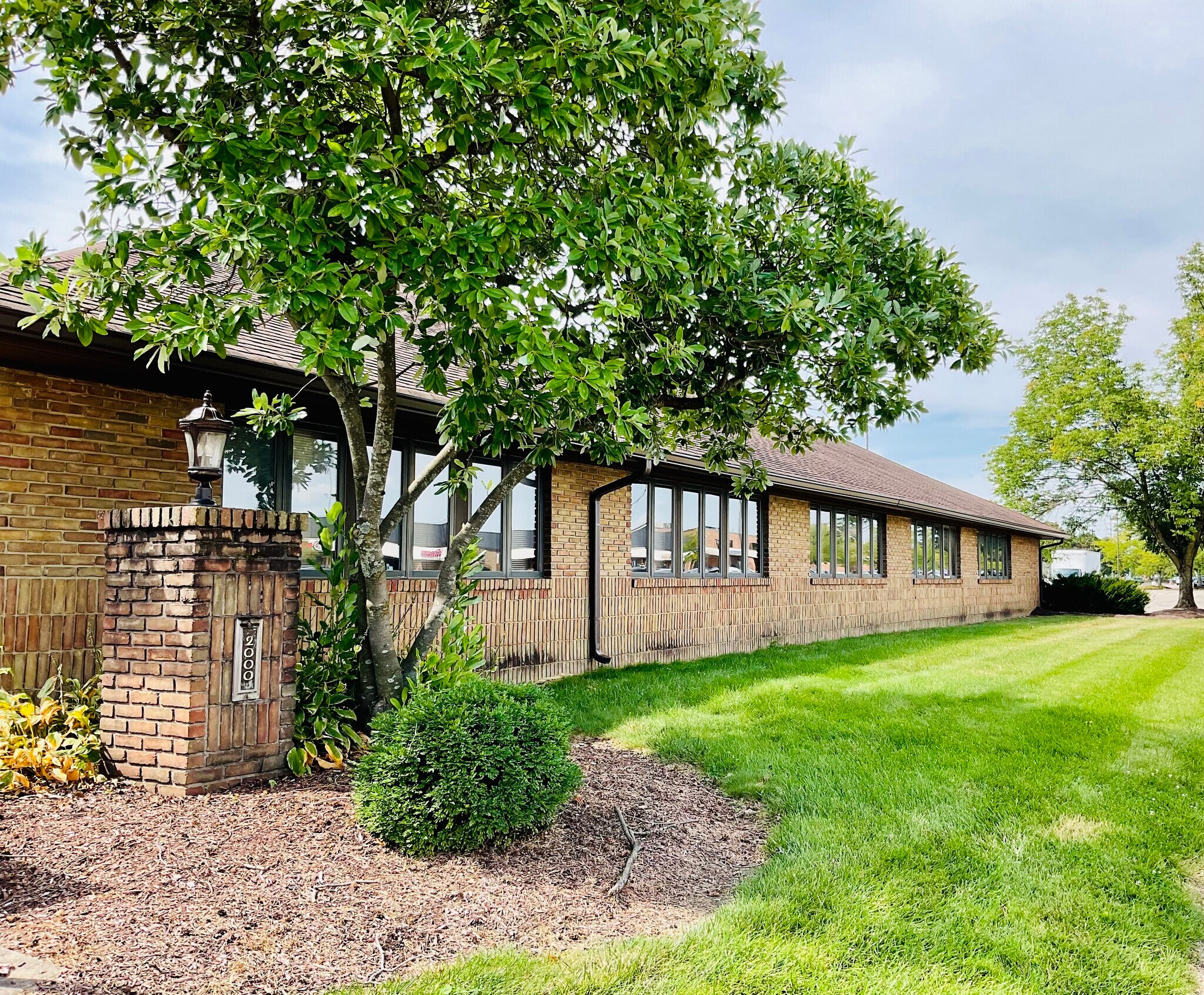2000 Bethel Rd, Columbus, OH for Rent