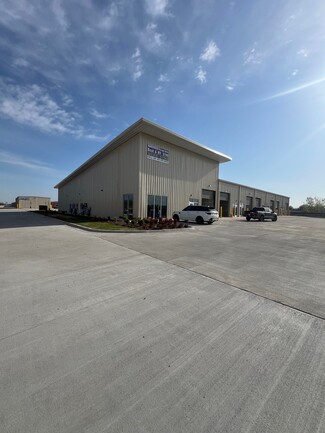 Moore, OK Industrial - 1720 S Broadway St
