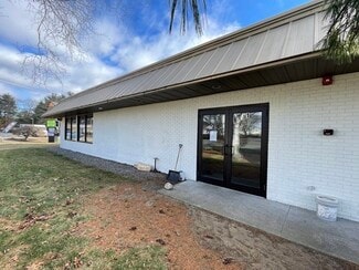 North Attleboro, MA Retail - 540 Kelley Blvd