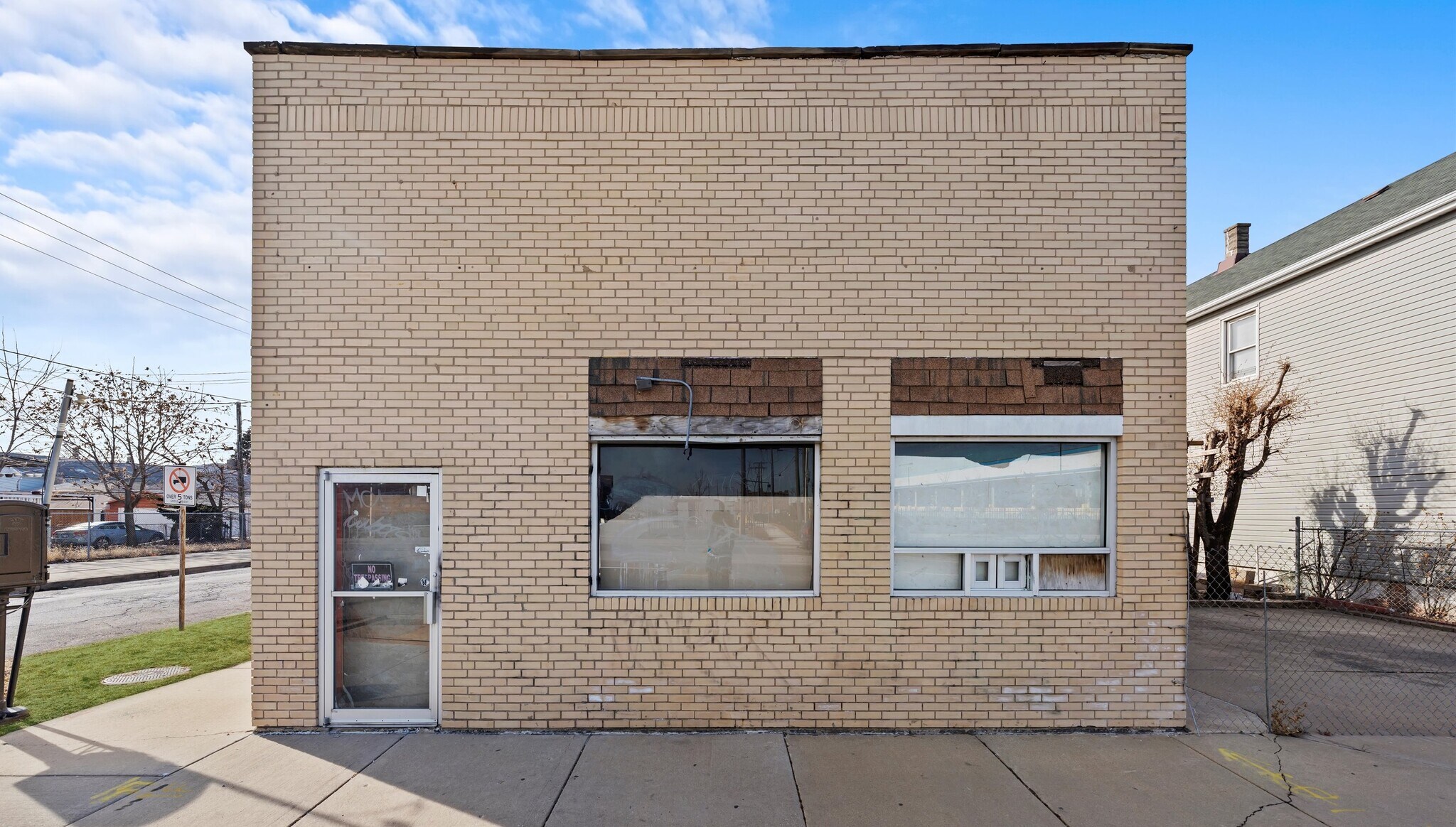 3556 Ashland Ave, Chicago, IL for Sale