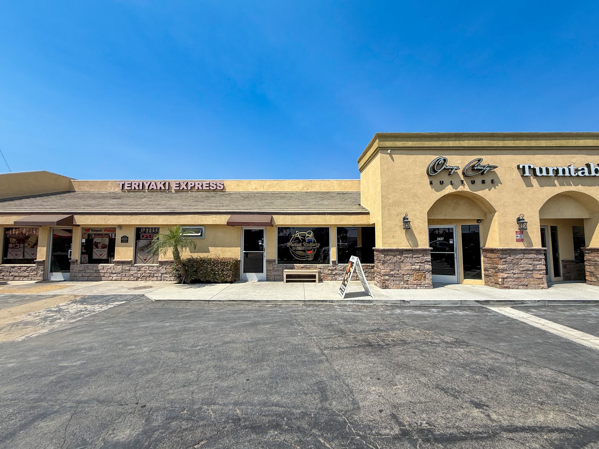 2433-2451 E Orangethorpe Ave, Fullerton, CA for Rent