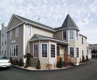 North Haven, CT Office/Residential - 12 Washington Ave