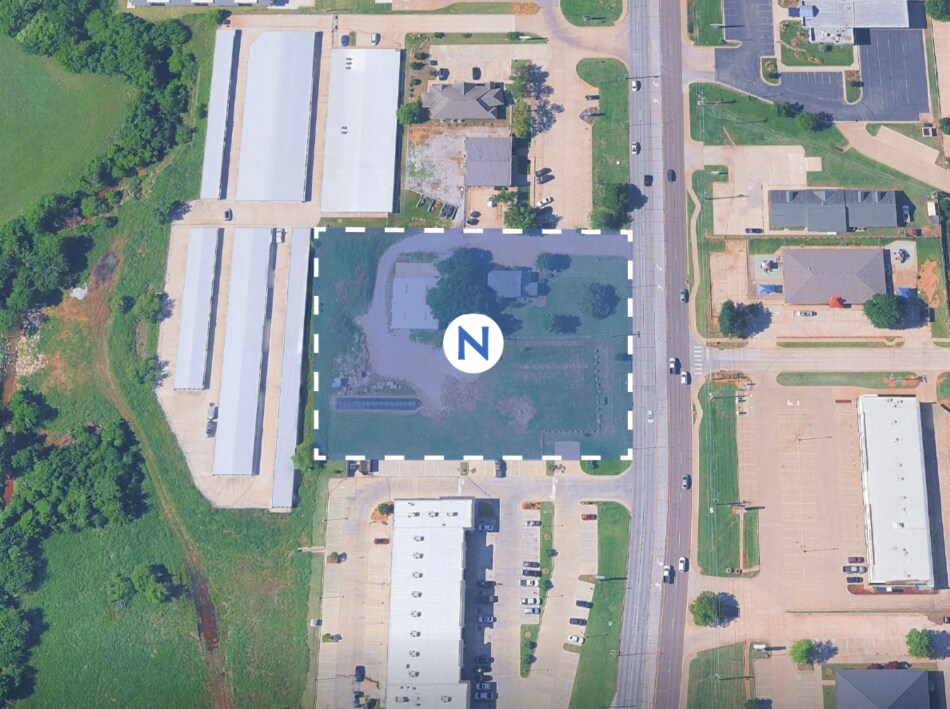 2113 S Douglas Blvd, Midwest City, OK for Sale