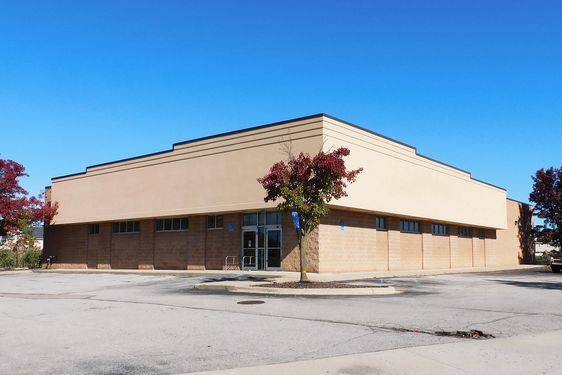 22981 Hall Rd, Woodhaven, MI for Rent