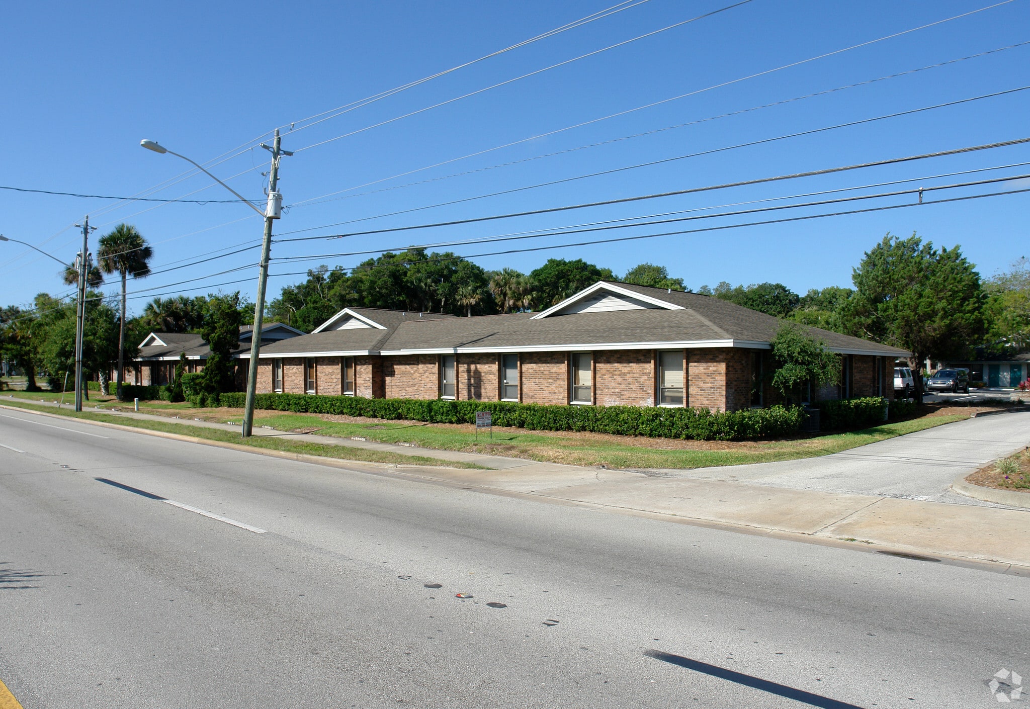 1326 S Ridgewood Ave, Daytona Beach, FL for Sale