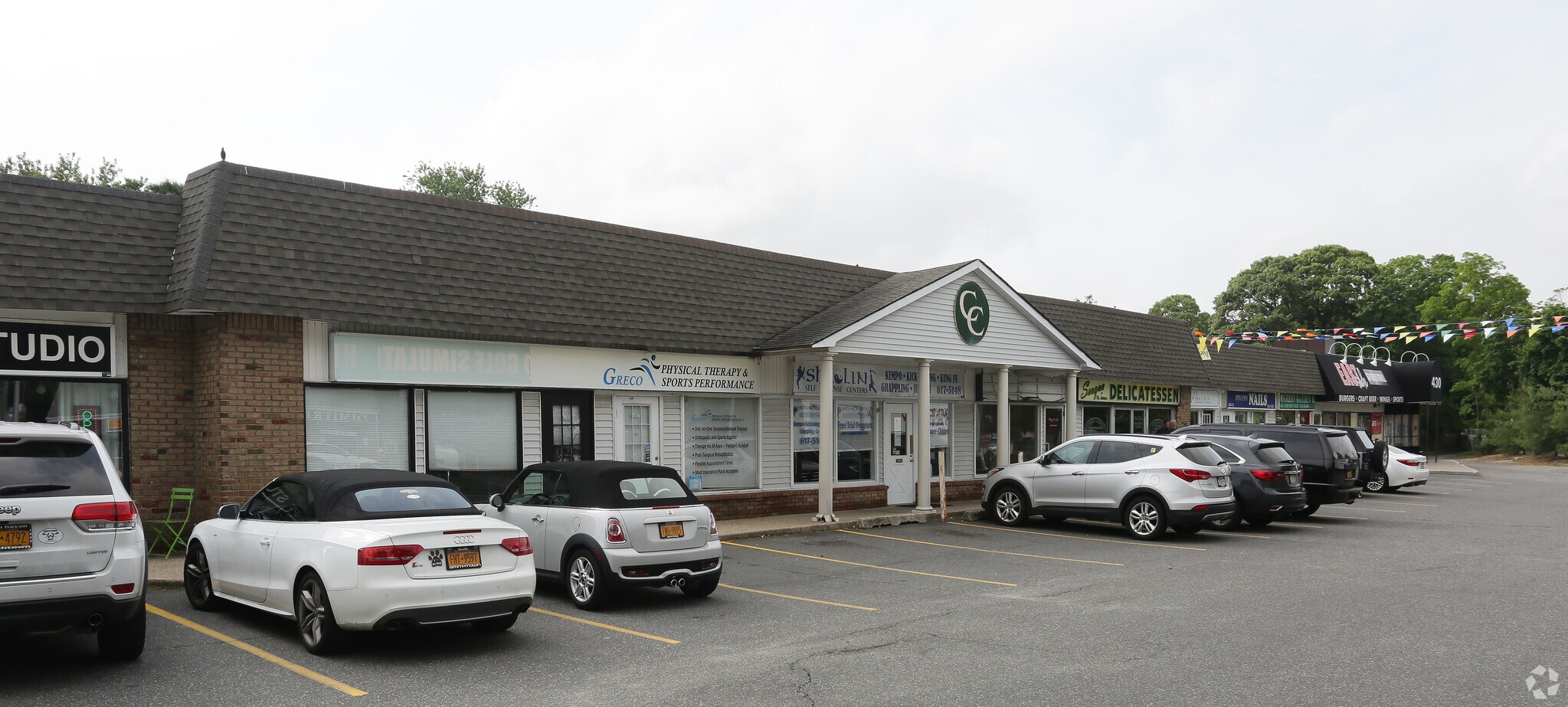 4300143016 N Country Rd St James, NY 11780 Shopping Center