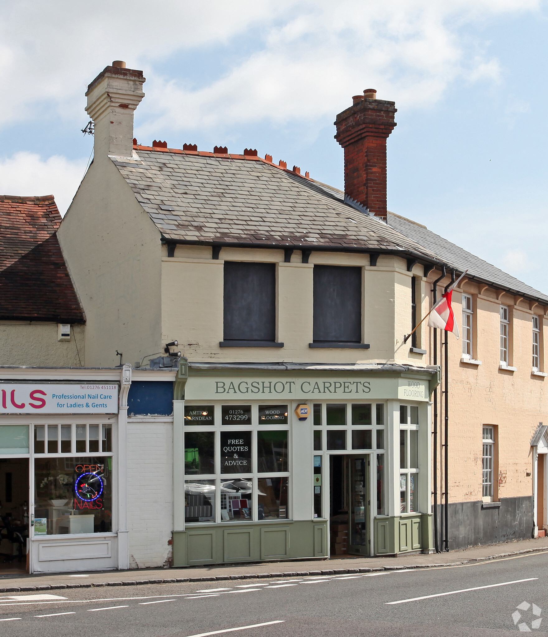 , Bagshot, SRY for Sale