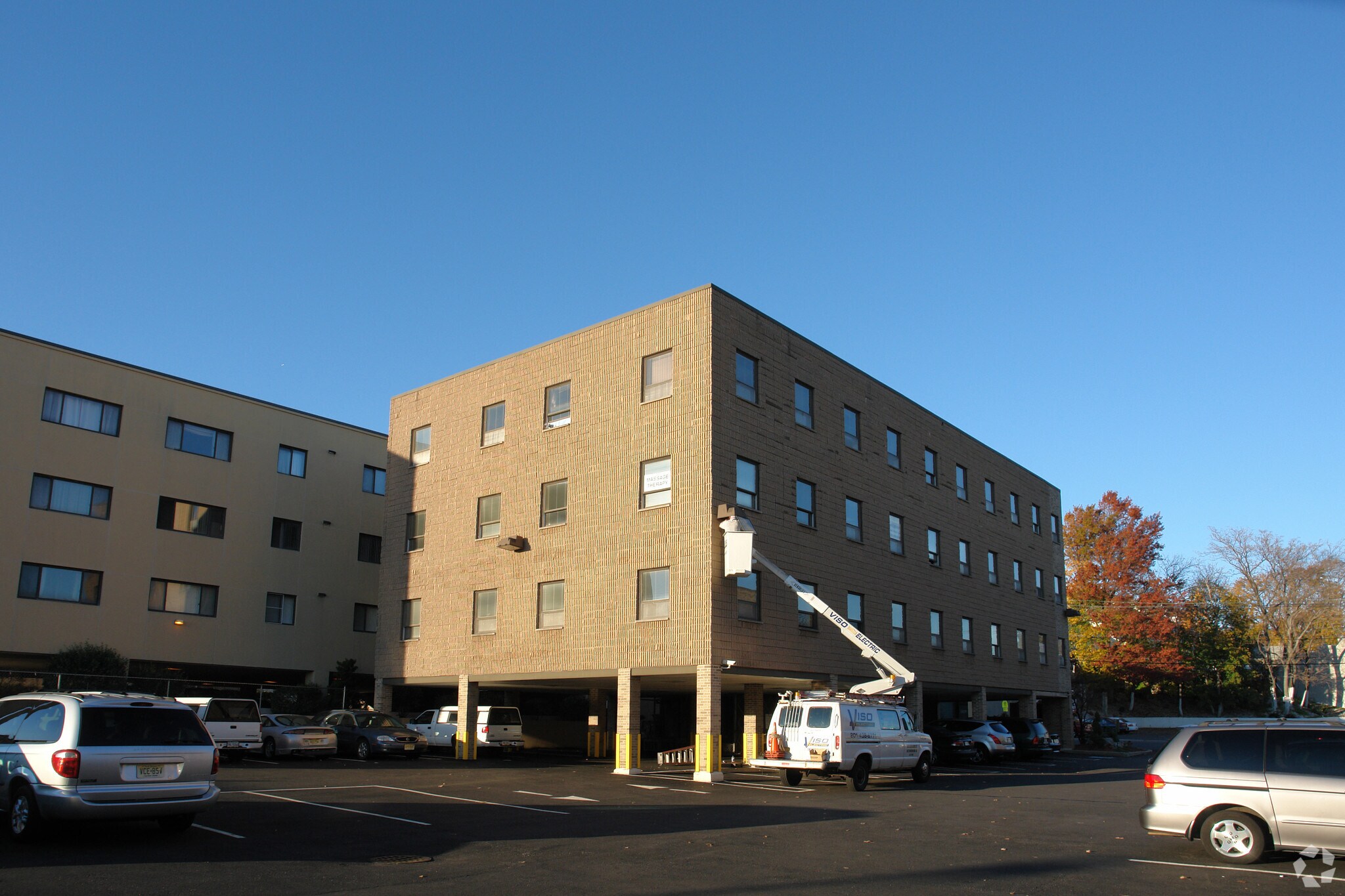 186 Paterson Ave East Rutherford, NJ 07073 Office Property for Lease