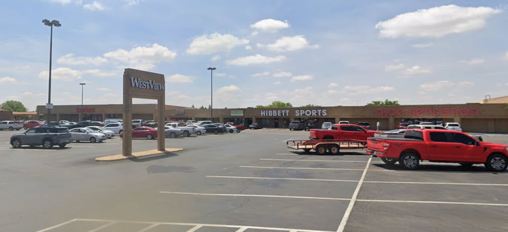 3305-3501 Olton Rd, Plainview, TX for Rent