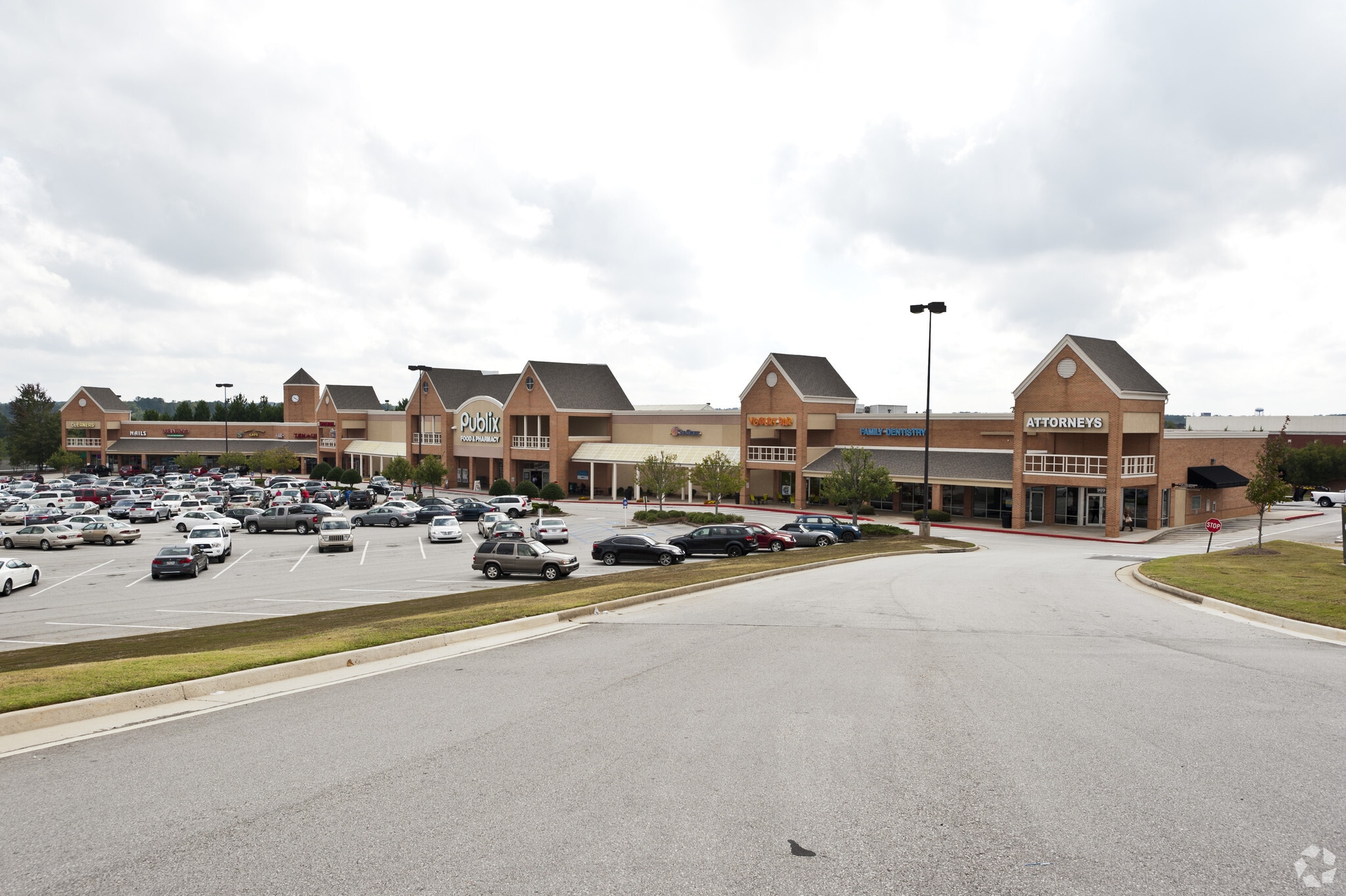 909 Eagles Landing Pky, Stockbridge, GA for Rent