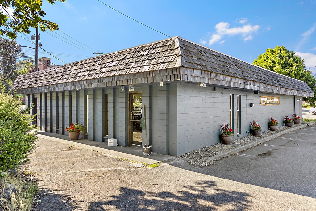 9238 Rainier Ave S, Seattle, WA for Rent