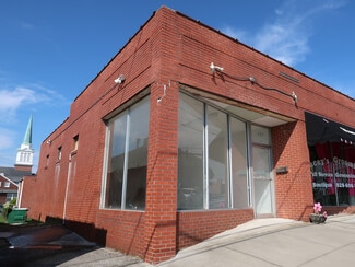 Hendersonville, NC Retail - 437 N Church St