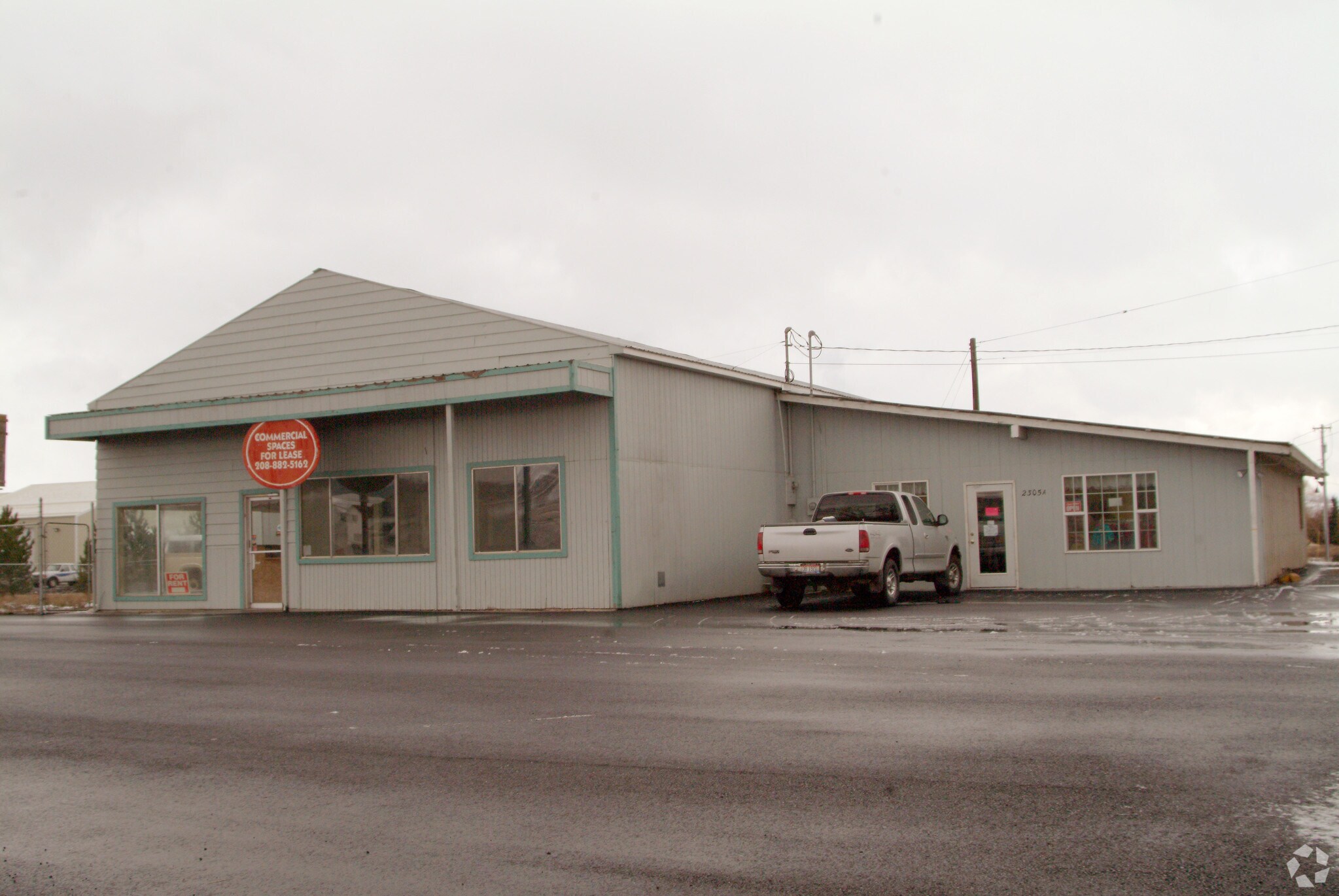 2305 S Main St, Moscow, ID for Sale