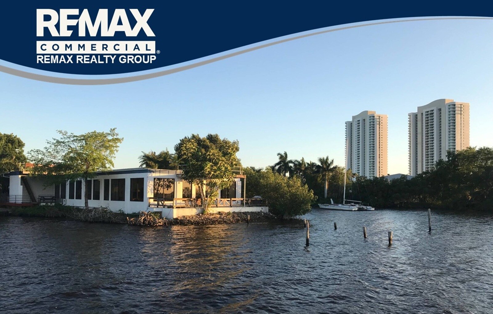 3120-3131 E Riverside Dr, Fort Myers, FL for Sale