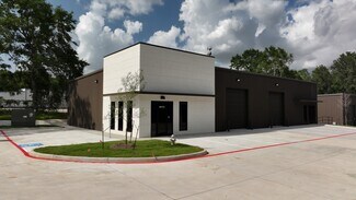Conroe, TX Flex - 3513 N Loop 336 W