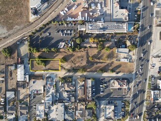 Norco, CA Commercial - 1775 1/2 Acre st