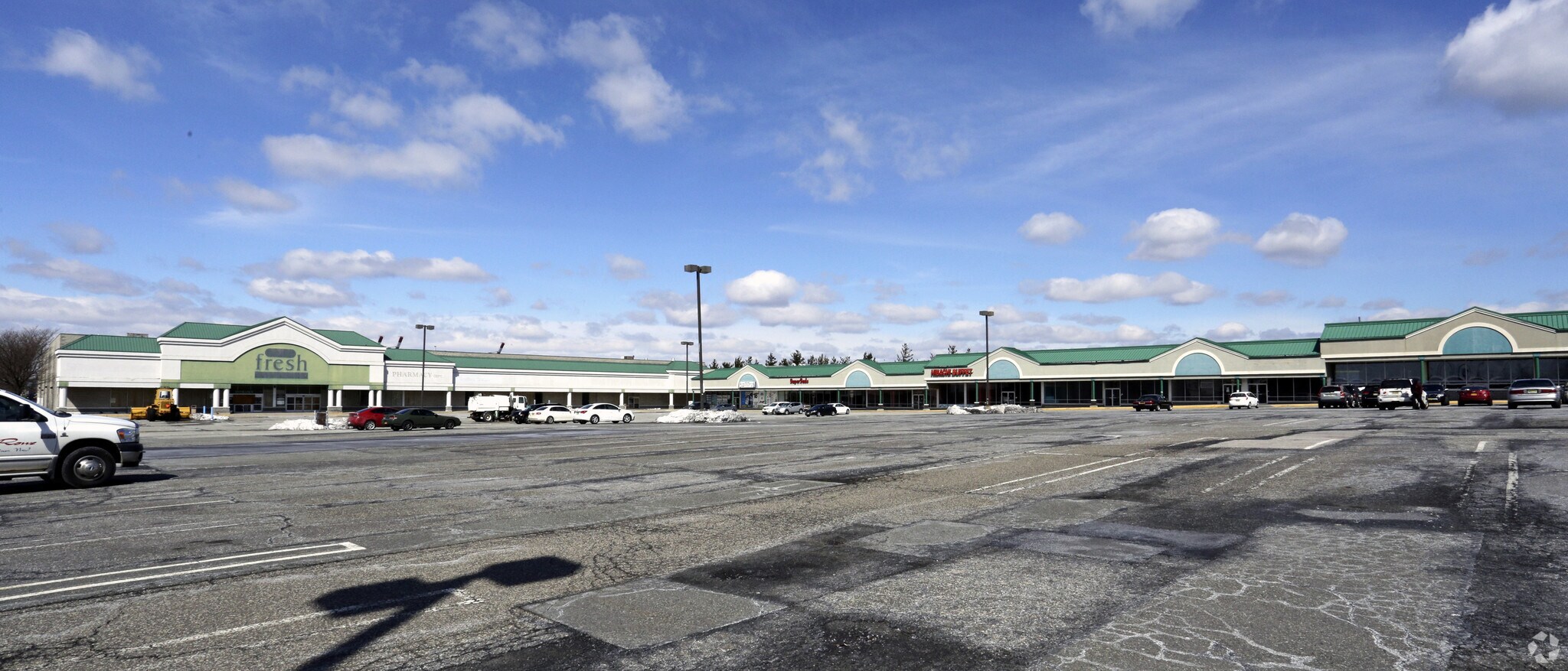 175 Avenue A Bayonne, NJ 07002 Retail Property for Lease on