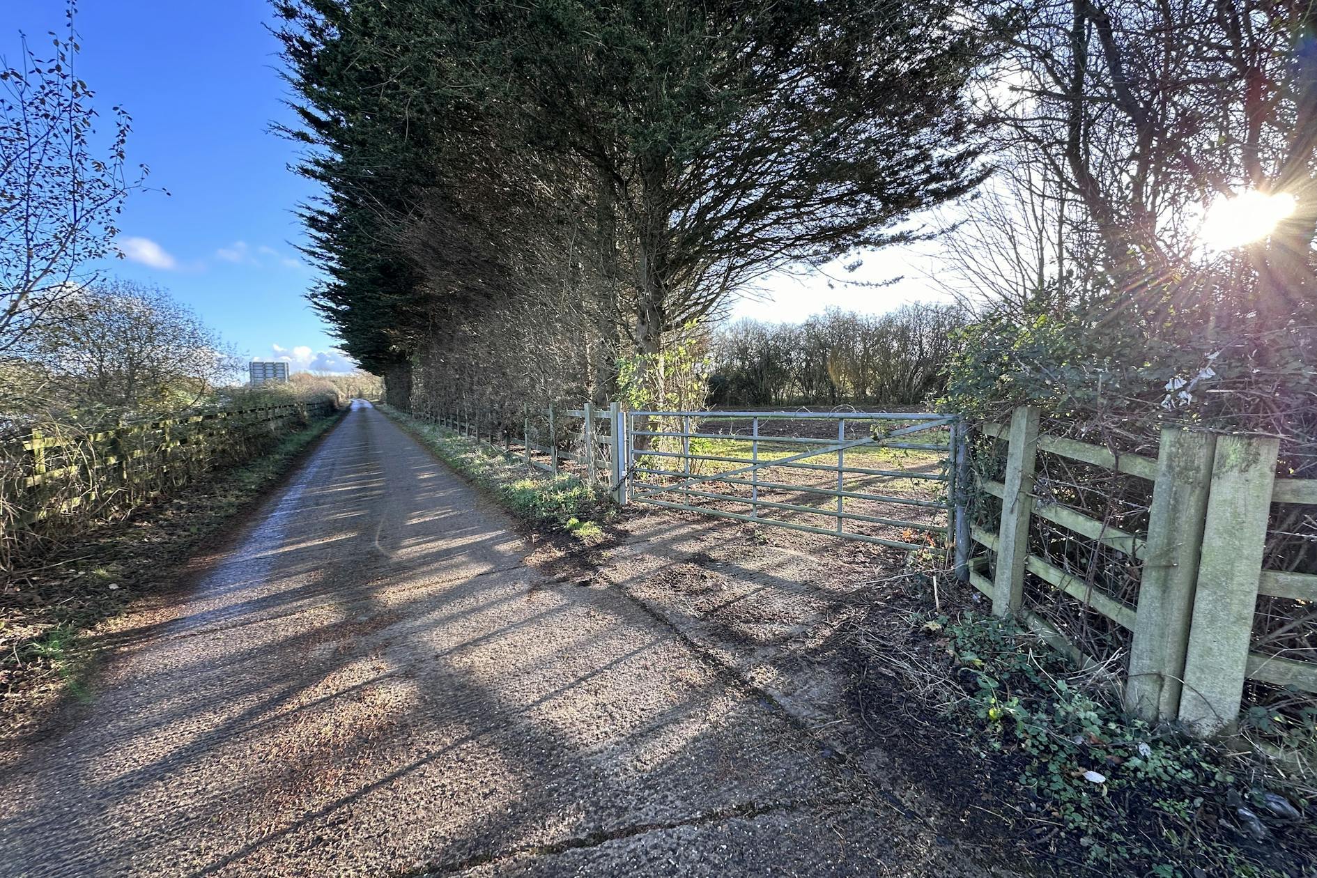 Church Hl, Waterstock, OXF for Sale