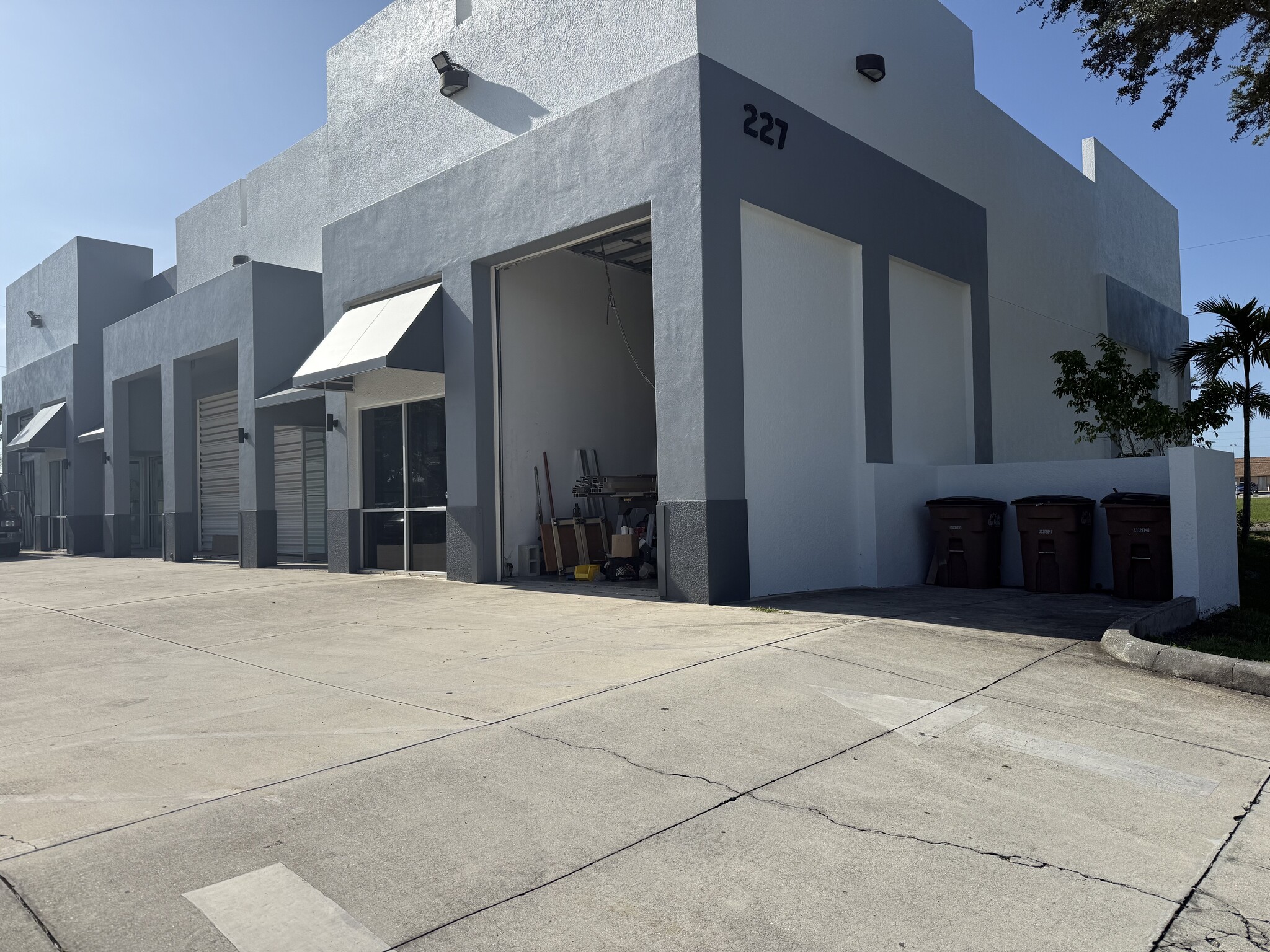 227 SW 3rd Ave, Cape Coral, FL for Sale