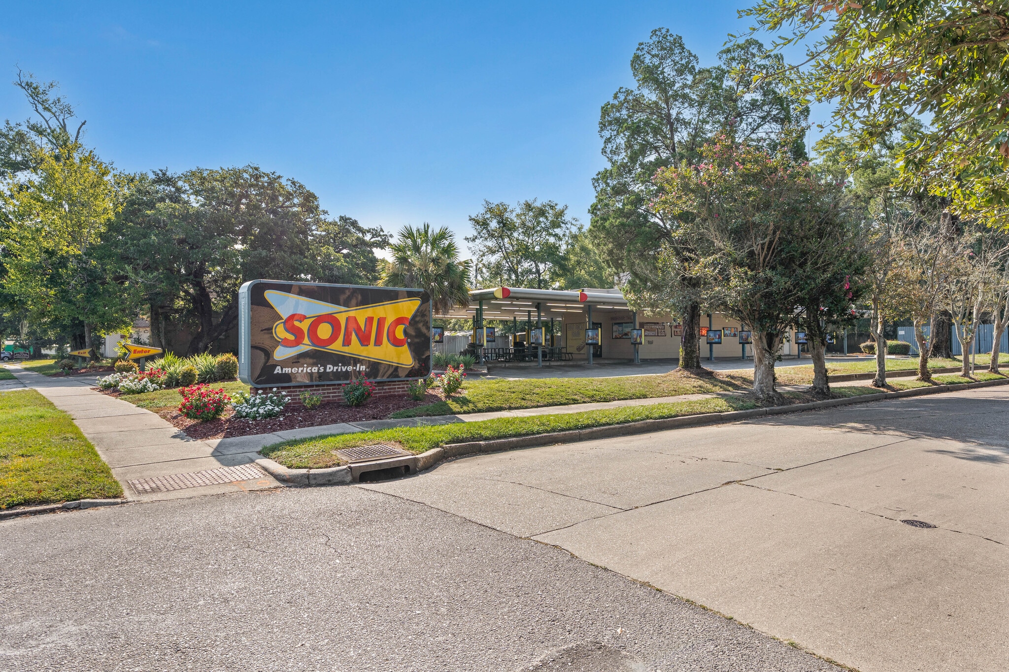 1461 Spring Hill Ave, Mobile, AL for Sale