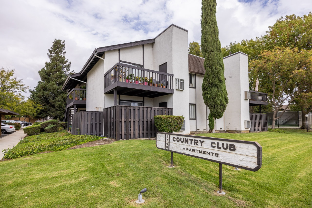 1700 E Tabor Ave, Fairfield, CA for Sale