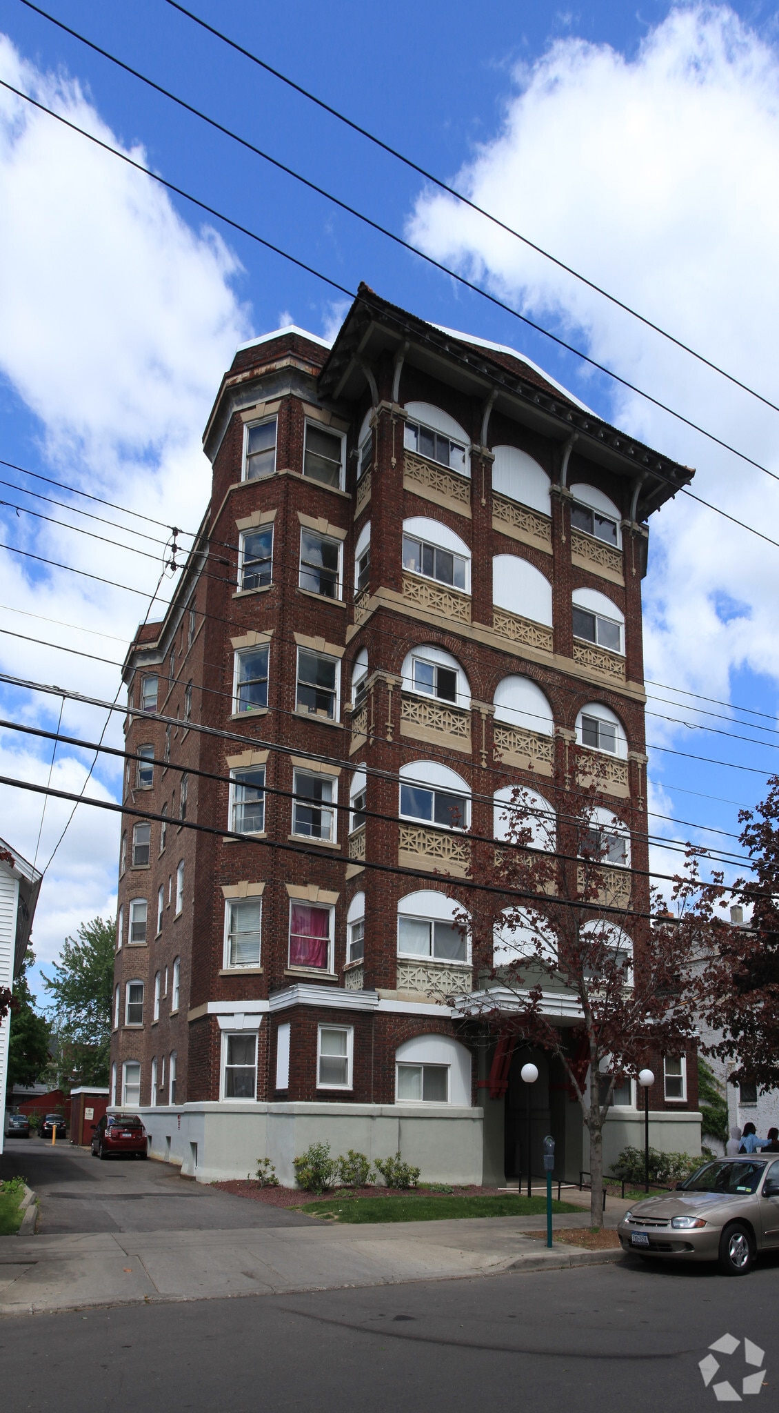 99 Oak St, Binghamton, NY for Sale