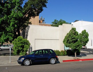 Fresno, CA undefined - 1435 L St