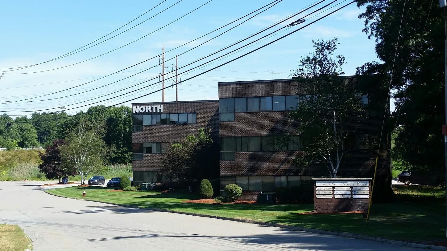 1 Olde North Rd, Chelmsford, MA for Rent