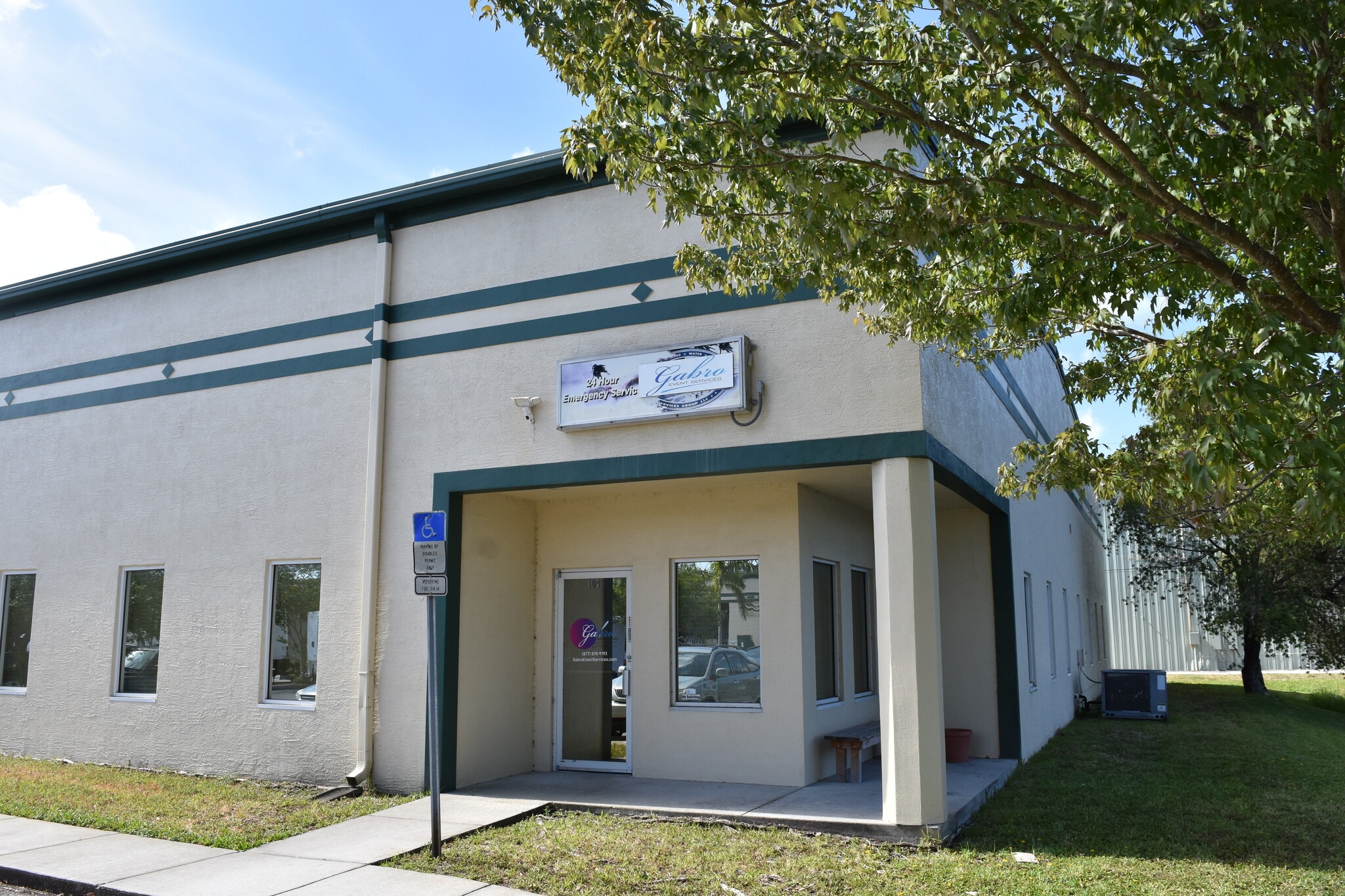 13000 Automobile Blvd N, Clearwater, FL for Rent