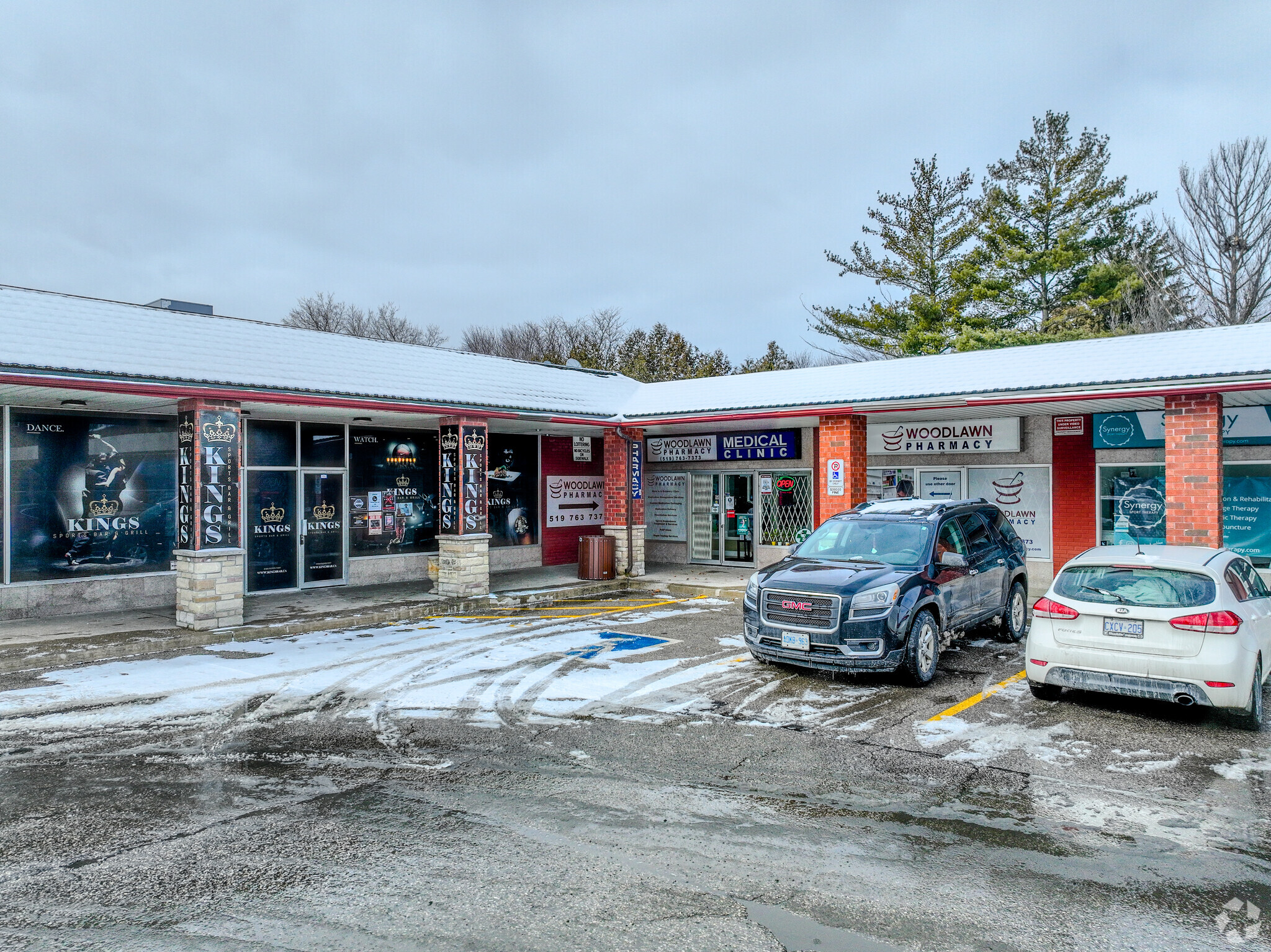 470 Woodlawn Rd, Guelph, ON for Rent