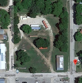San Saba, TX Commercial Land - 507 E Brown St
