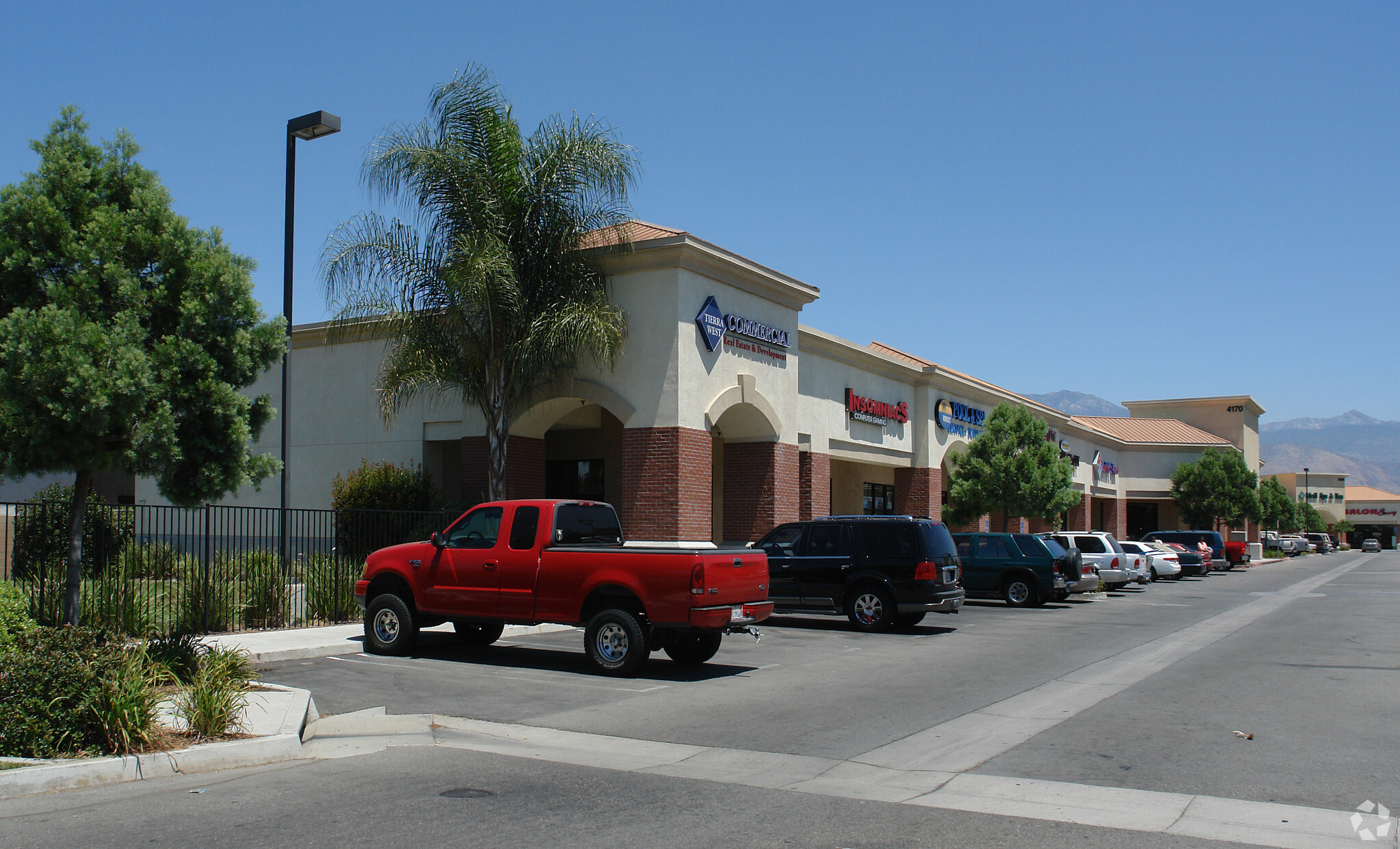 4110-4190 E Florida Ave, Hemet, CA for Rent