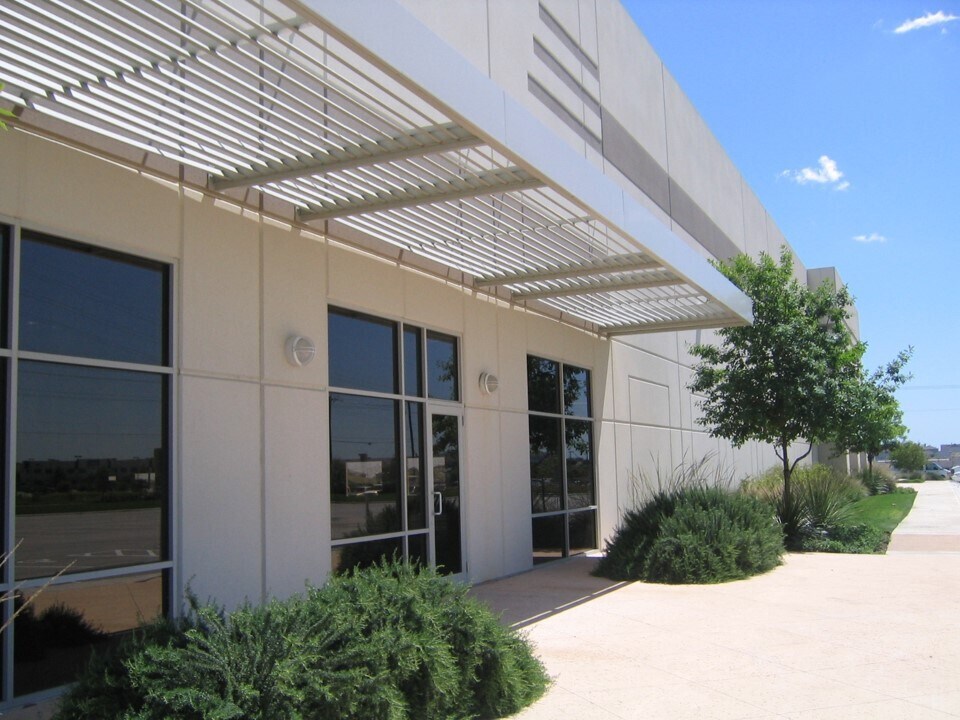 710 W Howard Ln, Austin, TX for Rent