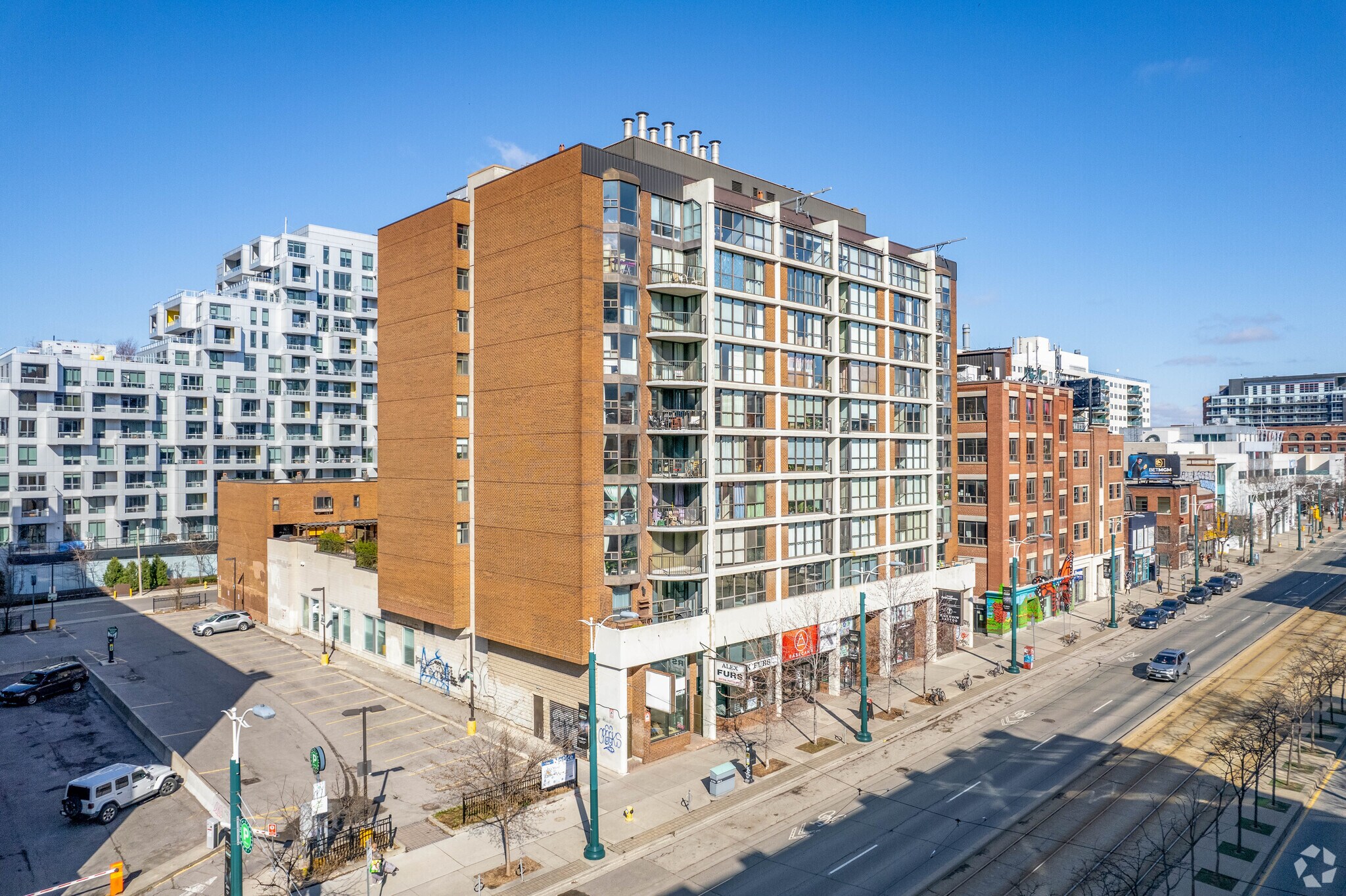 186-188 Spadina Ave, Toronto, ON for Sale